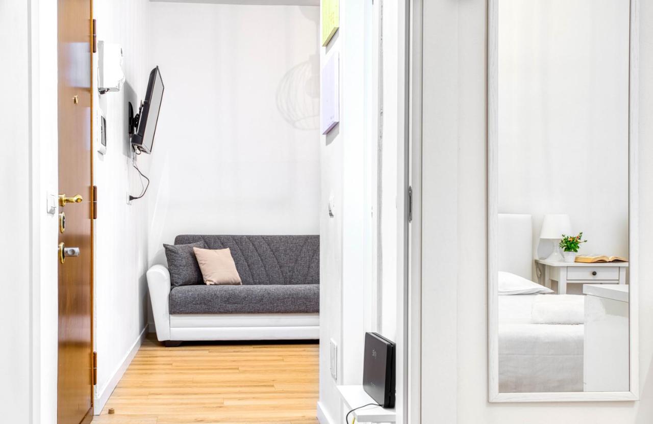 דירות מילאנו Joivy Warm And Inviting Flat With Balcony מראה חיצוני תמונה