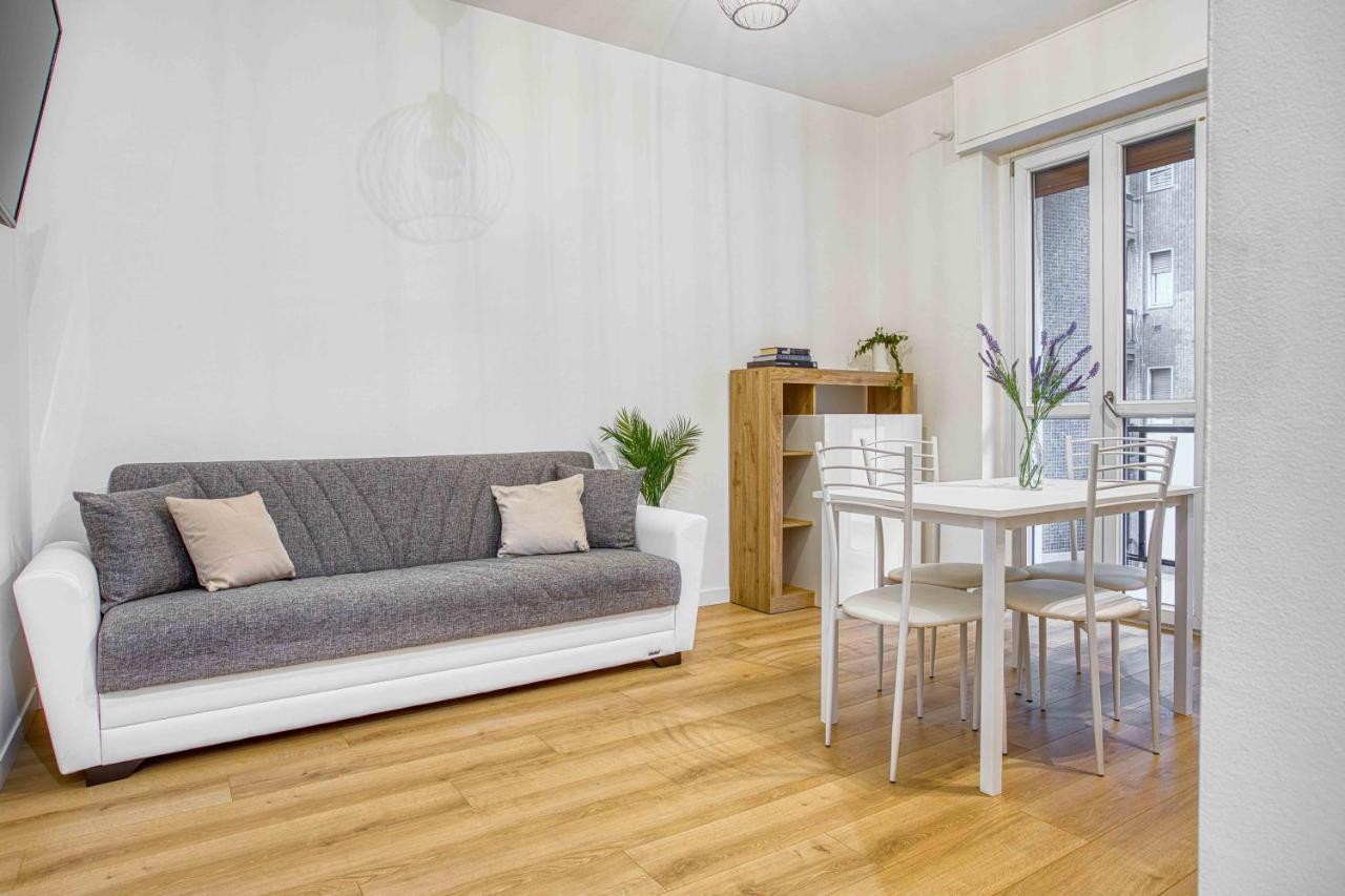 דירות מילאנו Joivy Warm And Inviting Flat With Balcony מראה חיצוני תמונה